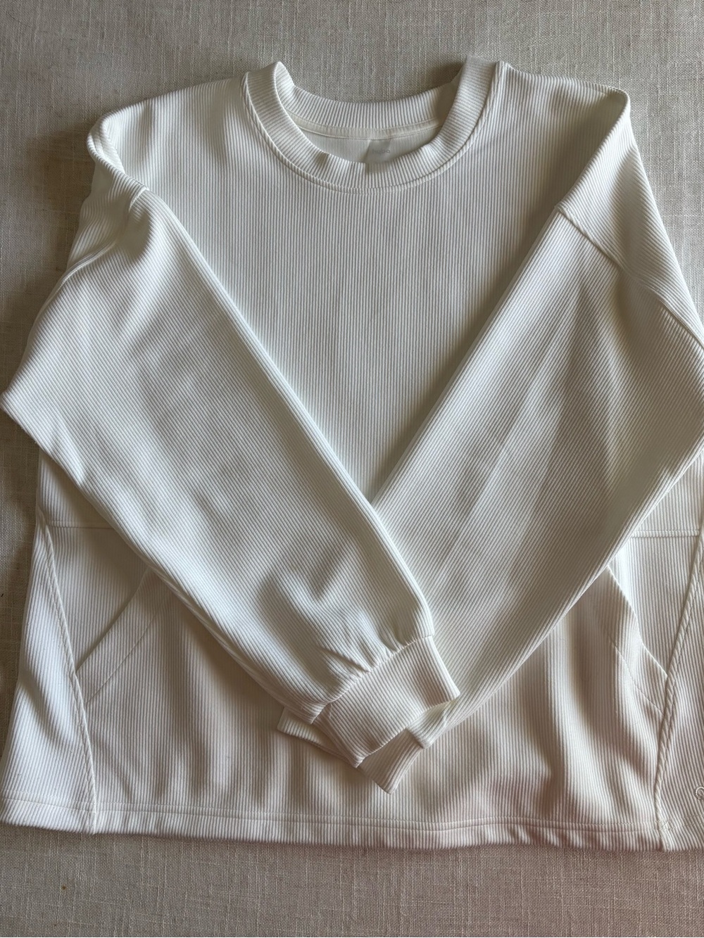 Hyba Women's White Ribbed Crewneck Sweatshirt